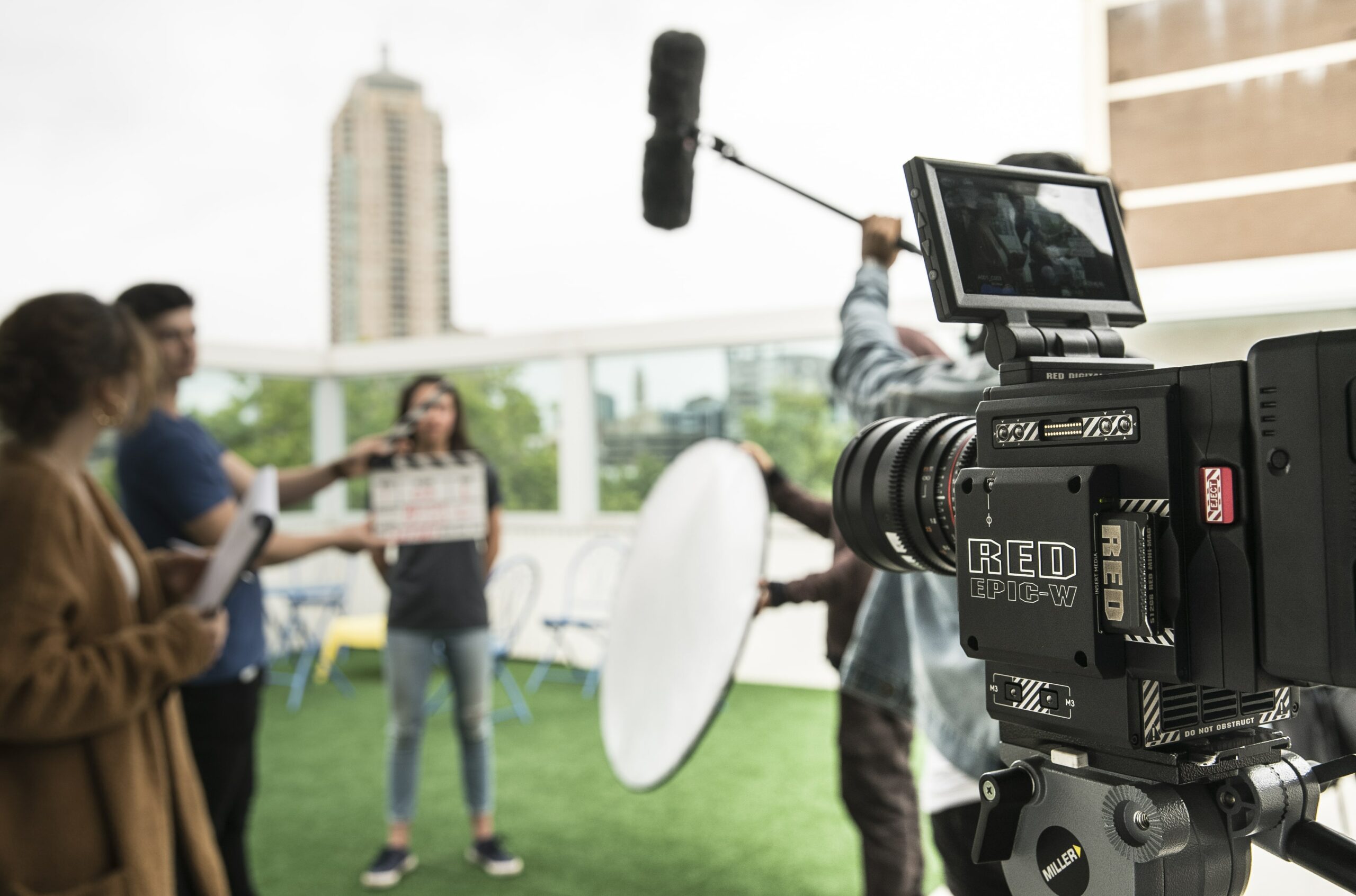 filming in action min